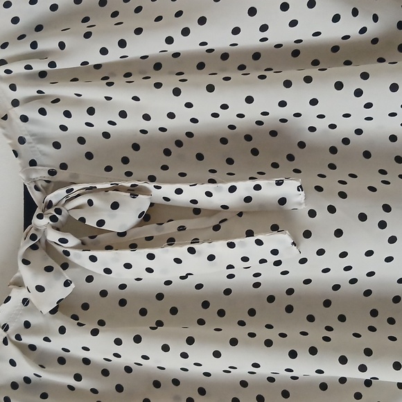 Women's LC Lauren Conrad Pleated Scoopneck Two(2) Top | Size: Small - Picture 4 of 14